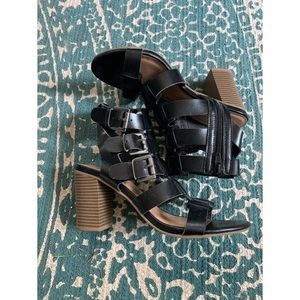 Merona Black and Tan Heeled 3 Buckled Sandals